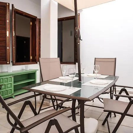 Casa Angela, Canarian Heritage * לוס סילוס